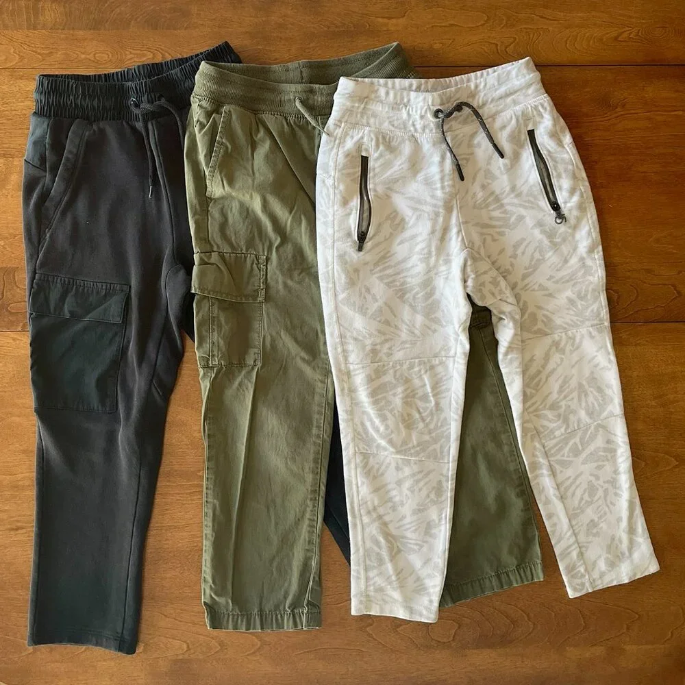 Gap joggers and cargo pants S 6-7